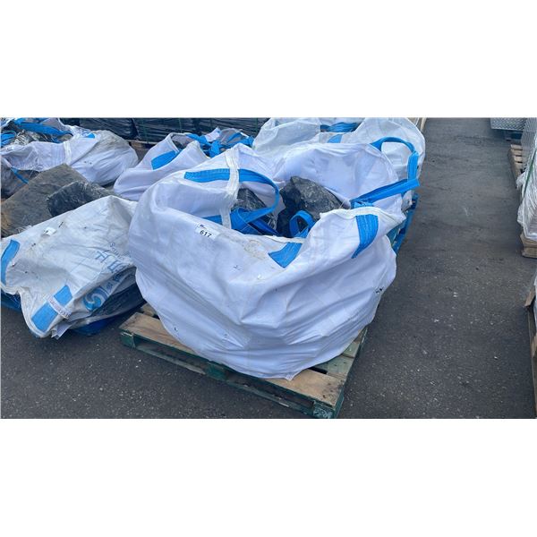 4' X 4' PALLET BAG OF DARK SLATE PROFESSIONAL OUTDOOR LANDSCAPE STONE *MUST TAKE ALL ON PALLET*