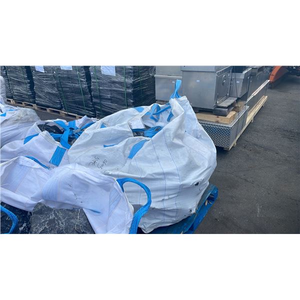 4' X 4' PALLET BAG OF DARK SLATE PROFESSIONAL OUTDOOR LANDSCAPE STONE *MUST TAKE ALL ON PALLET*