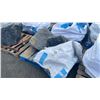 Image 1 : 4' X 4' PALLET BAG OF DARK SLATE PROFESSIONAL OUTDOOR LANDSCAPE STONE *MUST TAKE ALL ON PALLET*