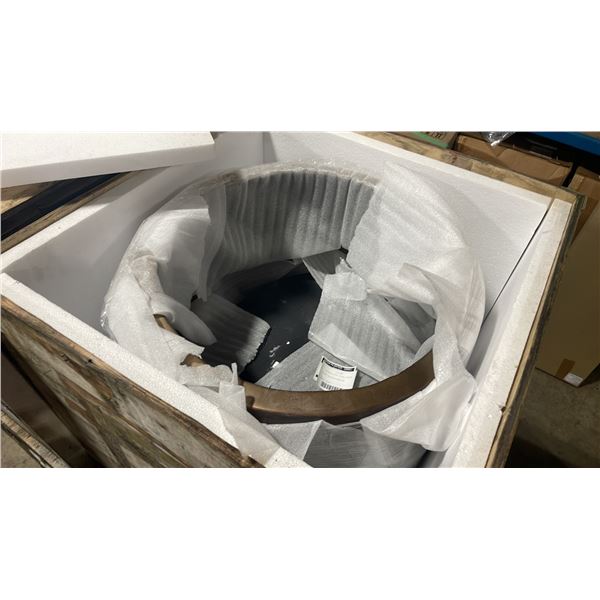 SUNPAN ASTER SMALL ROUND OUTDOOR PLANTER IN *CRATE*