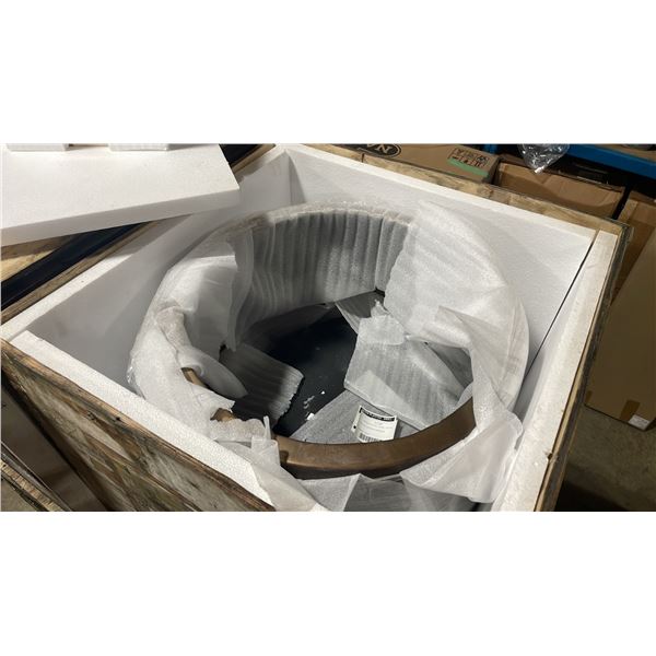 SUNPAN ASTER SMALL ROUND OUTDOOR PLANTER IN *CRATE*