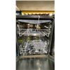 Image 5 : BOSCH MODEL SHPM65W55N/20. 500 SERIES 24" STAINLESS STEEL BUILT IN DISHWASHER, 44 DBA, PRECISION