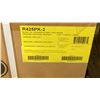 Image 2 : NAPOLEON MODEL R425PK-2. ROGUE 425 BLACK PROPANE GAS GRILL WITH 3 BURNERS, 576 SQ IN TOTAL GRILLING