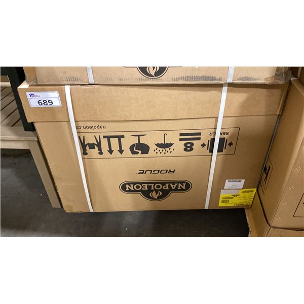 NAPOLEON MODEL RP425SIBPSS-2. ROGUE 3 BURNER STAINLESS STEEL PROPANE GAS GRILL WITH INFRARED SIDE