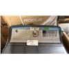Image 2 : G.E MODEL GTD75ECML0DG. 27" 7.4 CU FT ELECTRIC DRYER WITH 12 CYCLES, SENSOR DRY, STEAM CYCLES