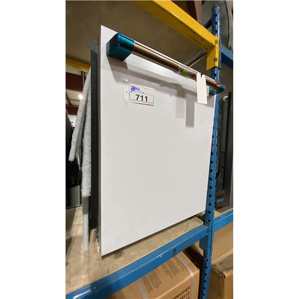 CAFE MODEL CDT888P4V1W2. MATTE WHITE 24" BUILT IN SMART DISHWASHER WITH FLOOD PROTECT SENSOR, ULTRA