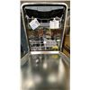 Image 3 : BOSCH STAINLESS STEEL 24" BUILT IN SMART DISHWASHER, 46BDA, STAINLESS STEEL INTERIOR