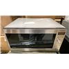 Image 6 : G.E MODEL PDT660SSF2SS. 24" STAINLESS STEEL BUILT IN DISHWASHER & PANASONIC MICROWAVE OVEN'