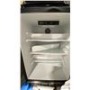 Image 6 : SILHOUETTE MODEL DAR055D2BSSPRO. 5.5 CU FT STAINLESS STEEL OUTDOOR BEVERAGE CENTER & G.E MODEL