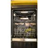 Image 2 : BOSCH SUPER SILENT PLUS MODEL SHEM78ZH5N/21. 23 1/2" STAINLESS STEEL TOP CONTROL DISHWASHER