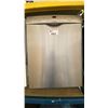 Image 1 : BOSCH MODEL SHE3AR75UC/28. 24" STAINLESS STEEL FRONT CONTROL DISHWASHER