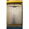 Image 2 : BOSCH MODEL SHE3AR75UC/28. 24" STAINLESS STEEL FRONT CONTROL DISHWASHER