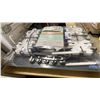 Image 3 : BOSCH MODEL NGMP077UC. BENCHMARK SERIES DARK SILVER TEMPERED GLASS BUILT IN 30" GAS COOKTOP