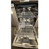 Image 3 : BOSCH HOME CONNECT STAINLESS STEEL SMART DISHWASHER 46 DAB