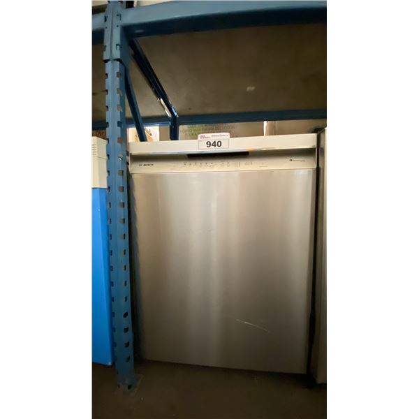 BOSCH MODEL SHE53C85N/27. 24" STAINLESS STEEL BUILT IN SMART DISHWASHER, 46 DBA