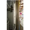 Image 4 : FRIGIDAIRE MODEL FFCD243UW. WHITE 24" BUILT IN UNDER COUNTER DISHWASHER