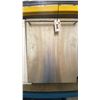 Image 1 : MONOGRAM STAINLESS STEEL BUILT IN DISHWASHER *USED*