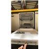 Image 2 : FRIGIDAIRE MODEL FBD2400KB12B. 24" BLACK BUILT IN DISHWASHER, 62 DBA