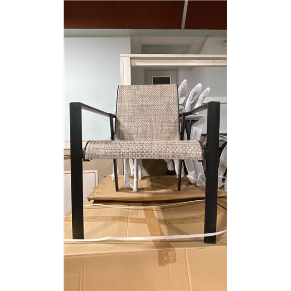 SET OF 4 MALLIN MESH BACK CAST ALUMINUM OUTDOOR PATIO STACKING ARM CHAIRS *IN BOX*