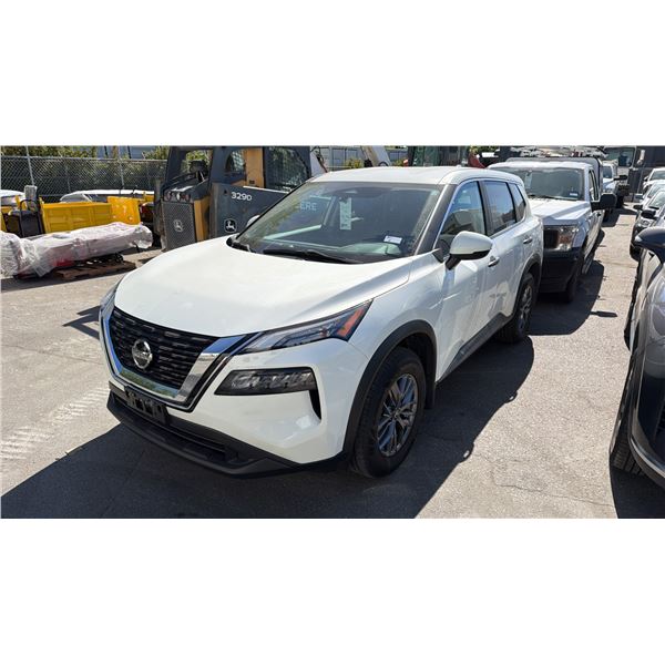 2021 NISSAN ROGUE AWD, 4DR SUV, WHITE, VIN 5N1AT3ABXMC715199,