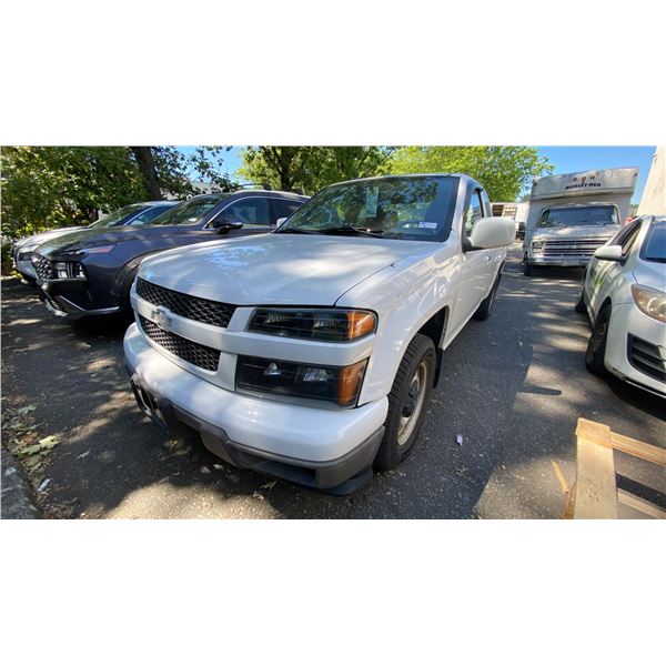 2011 CHEVROLET COLORADO LT, 2DR PICKUP, WHITE, VIN 1GCESCF97B8103301,