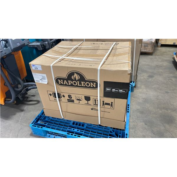 NAPOLEON 500 SERIES MODEL BI32NSS. STAINLESS STEEL 32" BUILT-IN NATURAL GAS OUTDOOR PREMIUM GRILL
