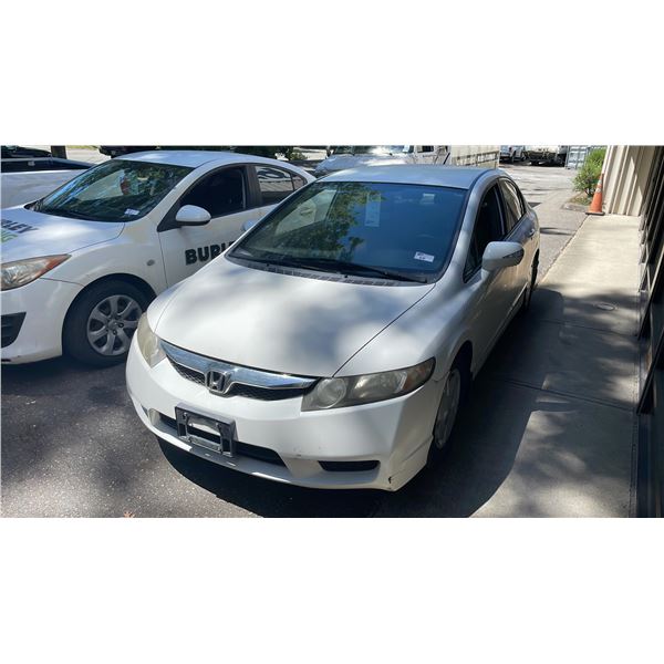 2009 HONDA CIVIC HYBRID, 4DR SEDAN, WHITE, VIN JHMFA36289S800644,