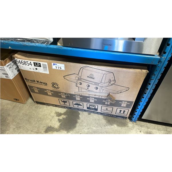 BROIL KING SIGNET 320 946854. 3 BURNER LIQUID PROPANE DOMESTIC OUTDOOR GRILL *IN BOX*
