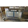 Image 1 : MODERN 22" STAINLESS STEEL INSERT ILLUMINATED RANGE HOOD