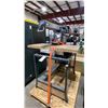 Image 1 : EATON TECOMASTER PROFESSIONAL 10" RADIAL ARM SAW ON METAL STAND