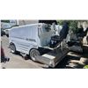 Image 2 : 2009 OLYMPIA MILLENIUM RIDE ON ICE RESURFACER, WHITE, VIN RME0912523,