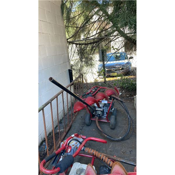 LITTLE BEAVER RED 4 WHEEL MOBILE GAS POWERED  HEAVY DUTY ONE-MAN EARTH DRILL WITH TORQUE TUBE,