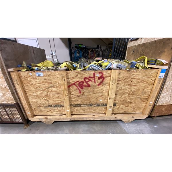 LX PALLET CRATE OF ASSORTED HEAVY DUTY LIFTING SLINGS  *PALLET CRATE INCLUDED*