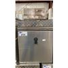 Image 1 : TREBOR MANUFACTURING CHECKER PLATE ALUMINUM SIDE STEP SERVICE/TOOL CHEST APPROX 64"L X 17"D X 22"H