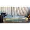 Image 1 : PALLET OF 6 GREEN 10' X 4' PALLET RACKING UPRIGHTS