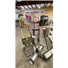 Image 2 : STANLEY CONVERTIBLE HAND TRUCK, RED/BLACK CONVERTIBLE HAND TRUCK & 2 MAGNETIC FLOOR SWEEPERS