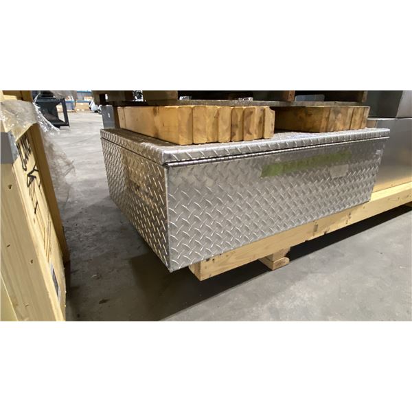 CHECKER PLATED ALUMINUM SERVICE/TOOL CHEST APPROX 40"L X 27"D X 13"H