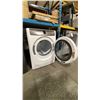 Image 2 : ELECTROLUX MODEL EFMC427UIW. DRYER, VENTED, 7 DRY CYCLES, STEAM CLEAN, 4 TEMPERATURE SETTINGS,