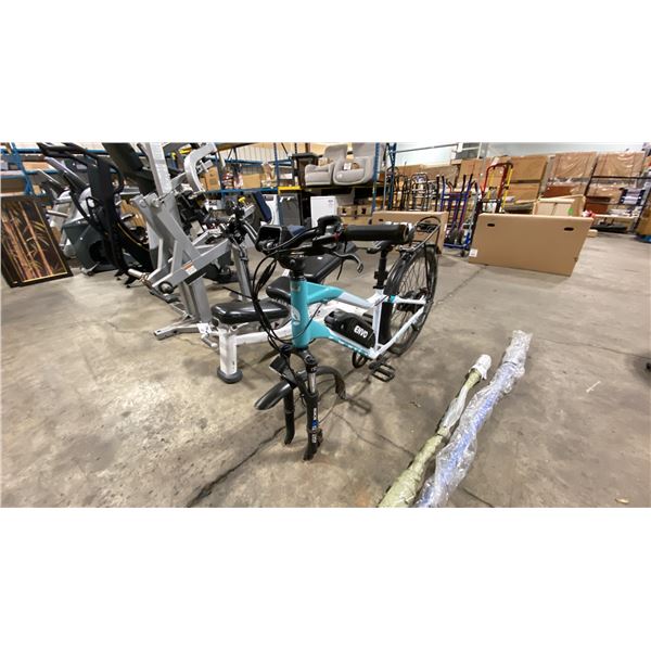 ENVO D35 TEAL/WHITE 8 SPEED E-BIKE WITH FRONT SUSPENSION & REAR DISC BRAKES *MISSING FRONT WHEEL-