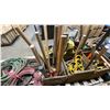 Image 5 : PALLET OF WORK LIGHTS, LARGE HAND TOOLS, HOOKS & CHAIN BAGS