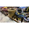 Image 1 : PALLET OF ASSORTED INDUSTRIAL AIR/WATER HOSE