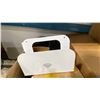 Image 2 : GROUP OF PLASTIC FILAMENT, BOX OF HANGING TRAYS, WIFI HANGERS, LED LIGHT PANELS & MORE