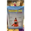 Image 4 : 3 BOXES OF 8 RED INDUSTRIAL HYDRAULIC 2 TON BOTTLE JACKS *24 JACKS TOTAL, IN BOX*