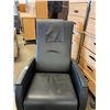Image 1 : Medical Recliner Chair