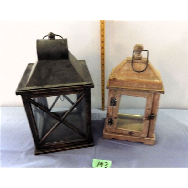 Lot of two rustic style lanterns
