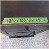 Image 7 : Small wood side table