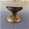 Image 2 : Light fixture and globe