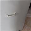 Image 10 : Small vintage cabinet