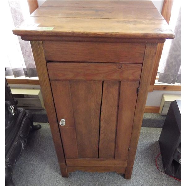 Vintage style small wood side Cabinet