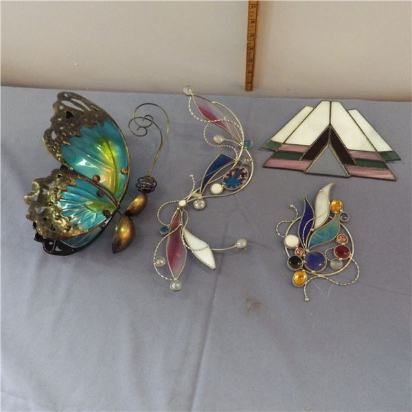 Lot of stained glass butterflies and other stained glass pieces